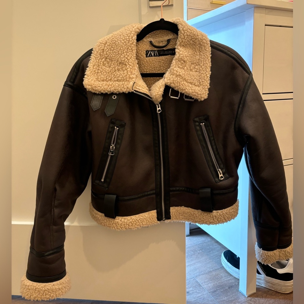 Brown Zara Shearling Jacket *belt missing*